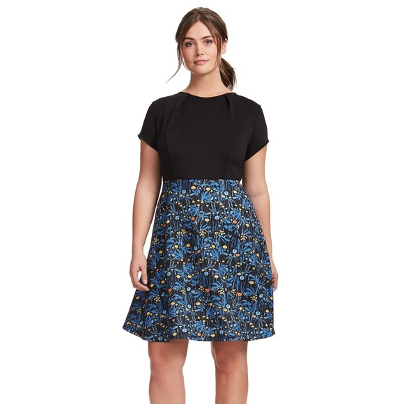 Isabel + Alice Dresses & Skirts - Isabel + Alice scuba fit and flare dress